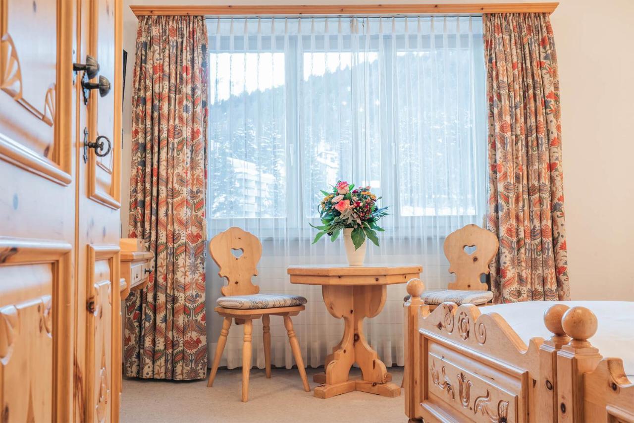 Hotel Corvatsch - Web Check-In St. Moritz Exterior photo