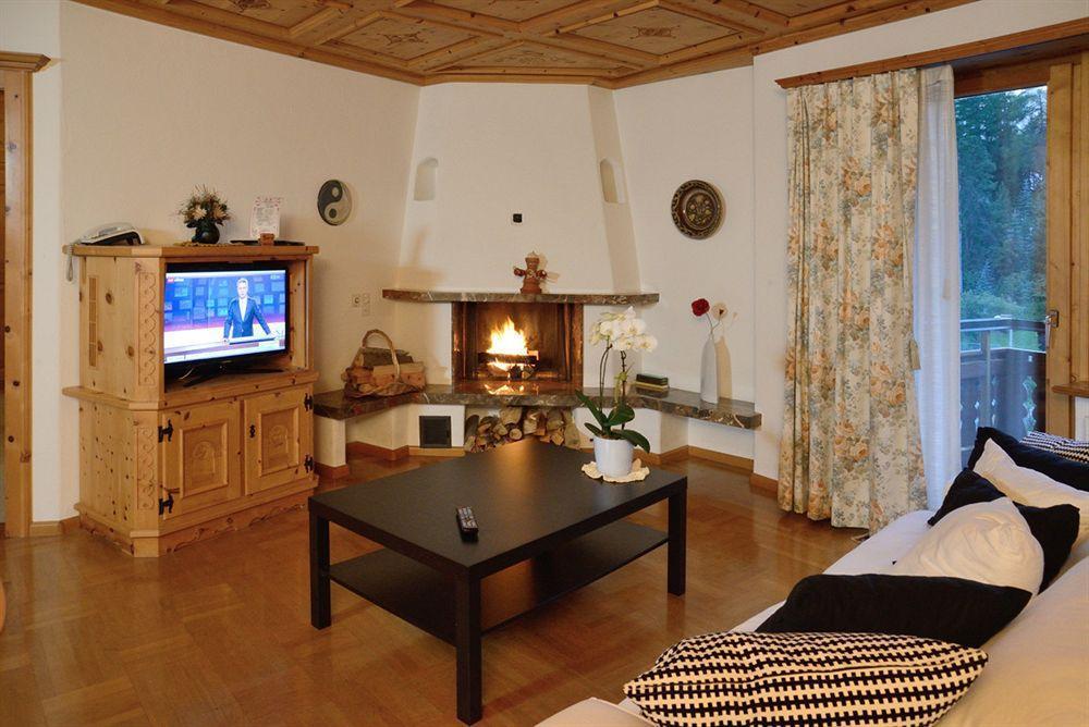 Hotel Corvatsch - Web Check-In St. Moritz Exterior photo
